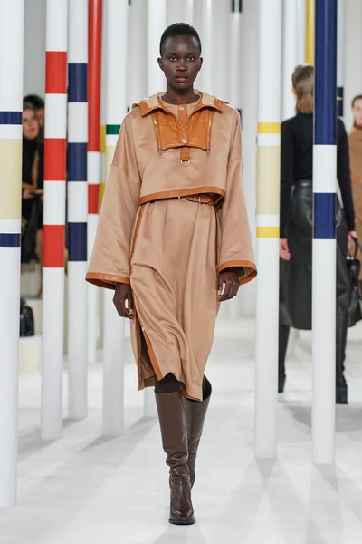 Look 35